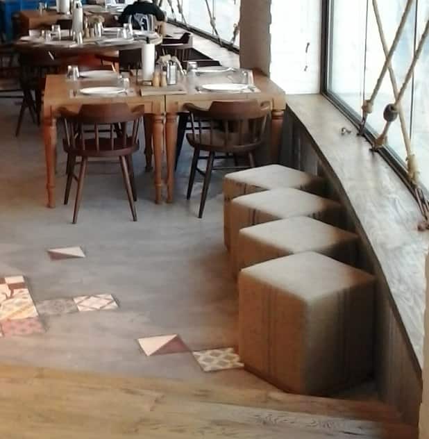 Aprons & Hammers, Downtown Dubai, Dubai Zomato UAE