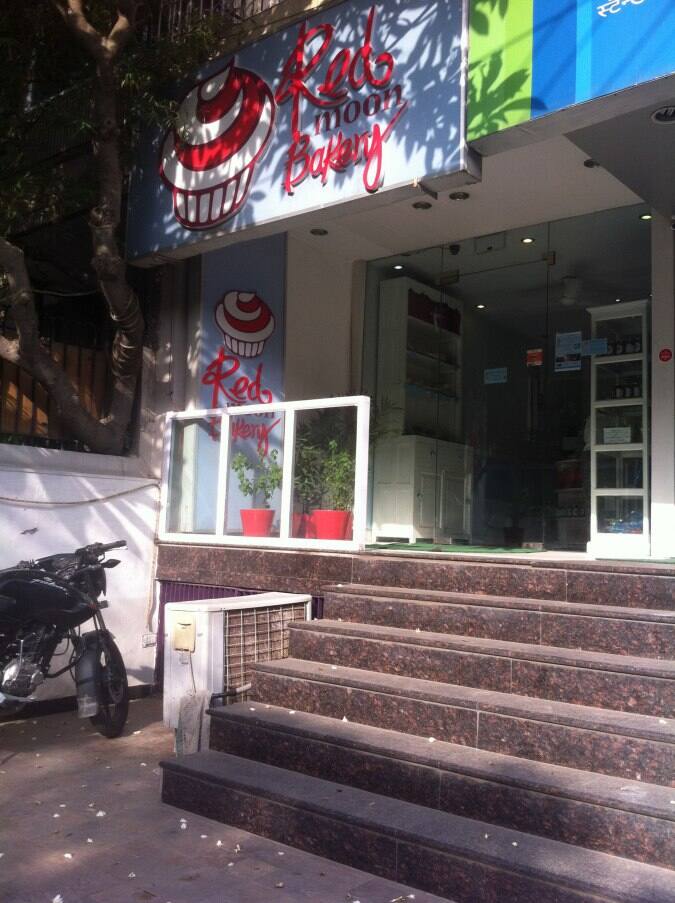 Recensioni Red Moon Bakery in zona Greater Kailash (GK) 2 a New Delhi Zomato